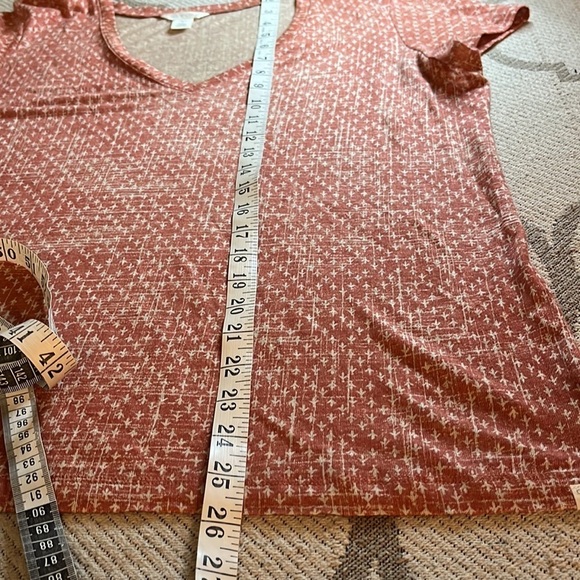 Caslon v- neckline linen short sleeve top - Picture 7 of 13